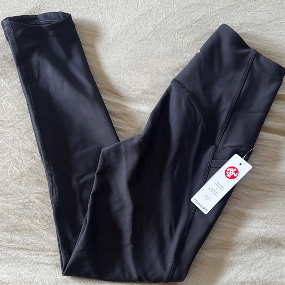 Manduka Presence Legging Size Small